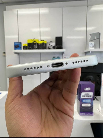 iPhone 17 Pro Max 256GB White